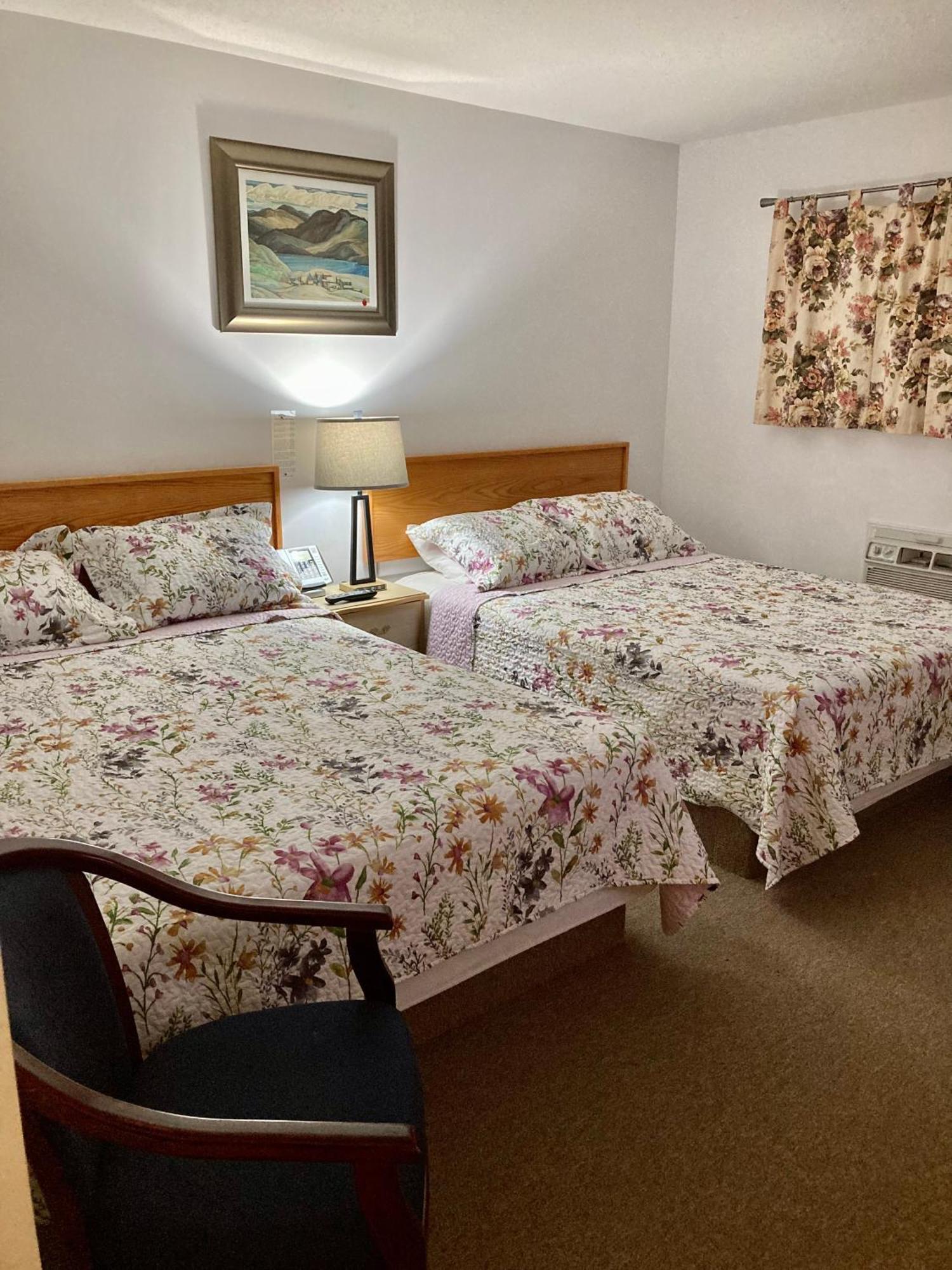 Motel 99 Grand Forks Ngoại thất bức ảnh