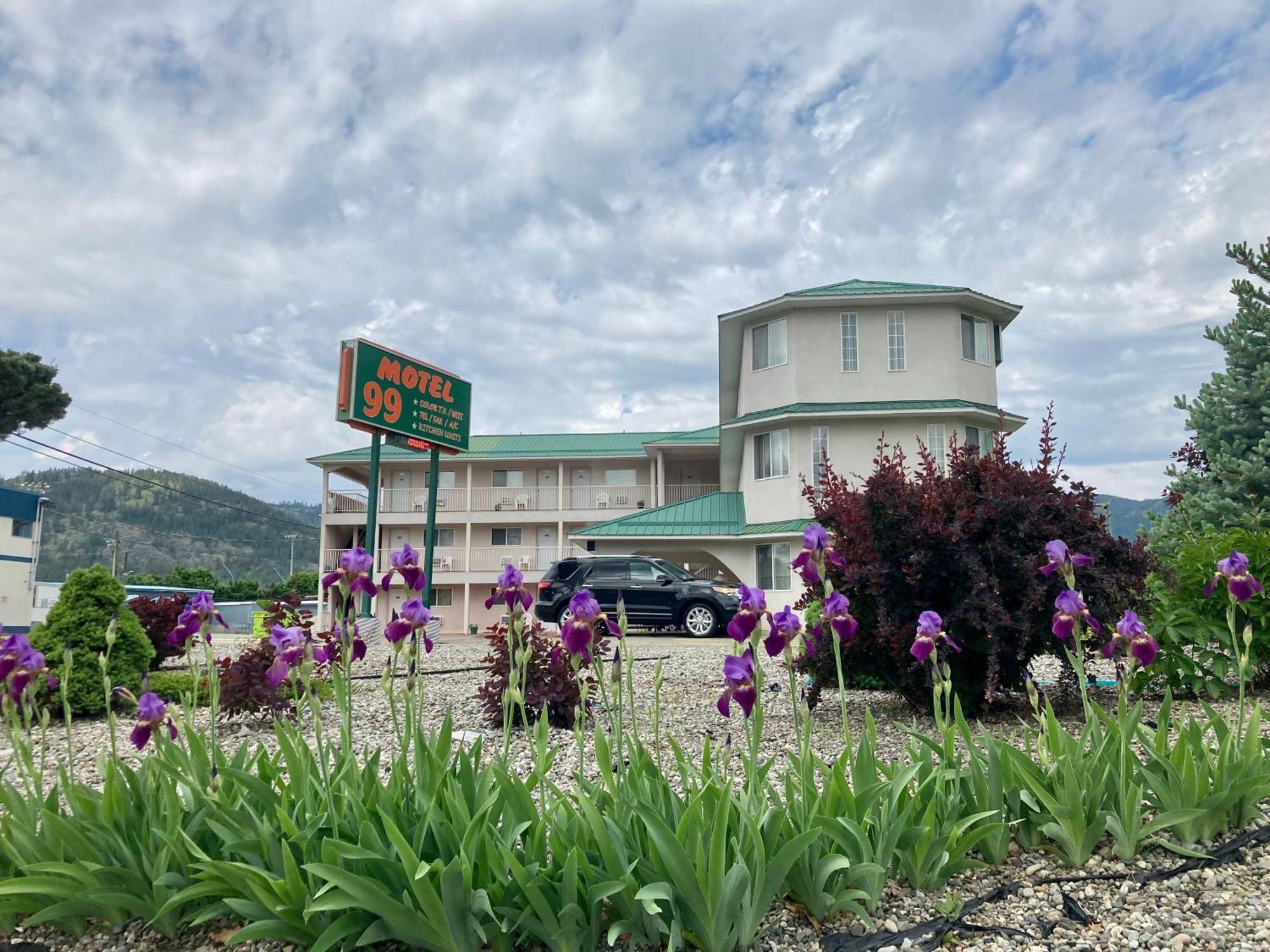 Motel 99 Grand Forks Ngoại thất bức ảnh