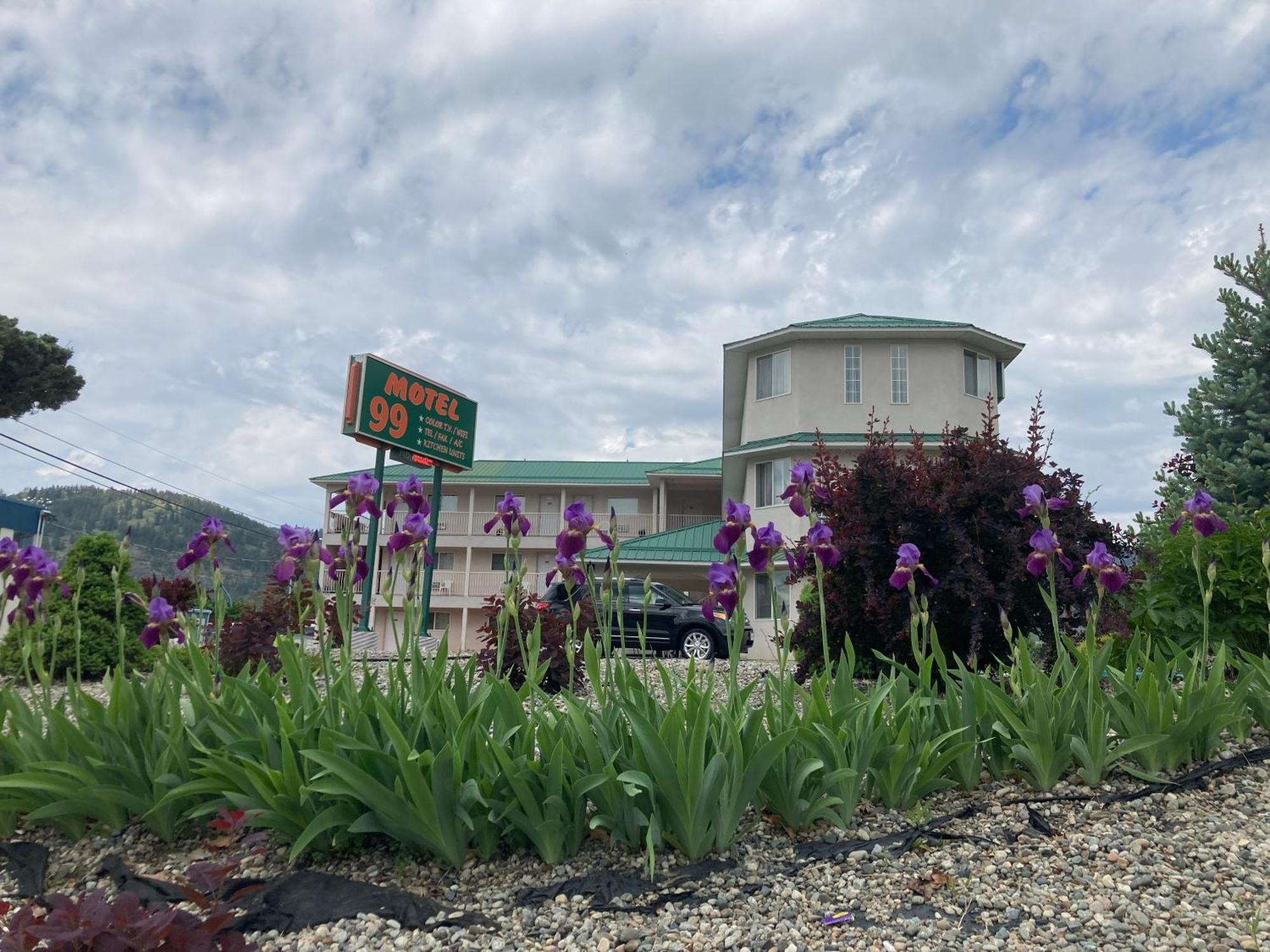 Motel 99 Grand Forks Ngoại thất bức ảnh