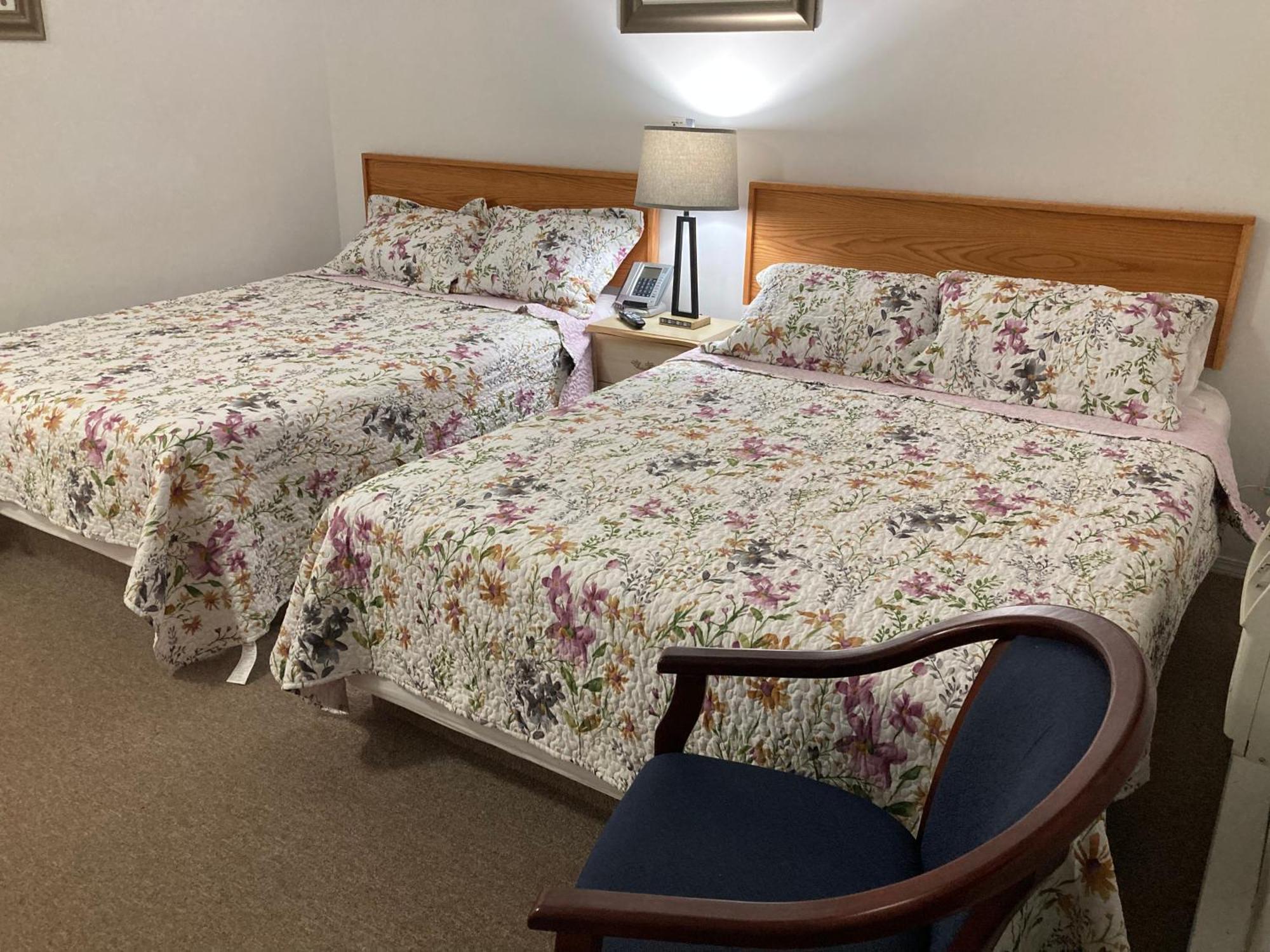 Motel 99 Grand Forks Ngoại thất bức ảnh