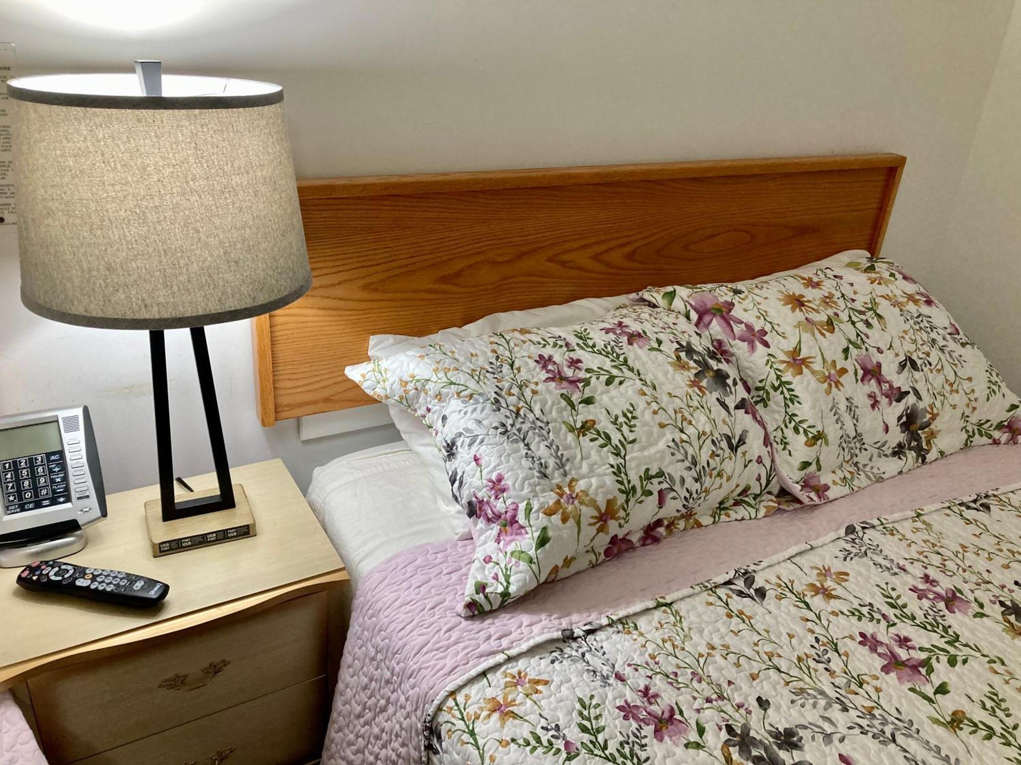 Motel 99 Grand Forks Ngoại thất bức ảnh