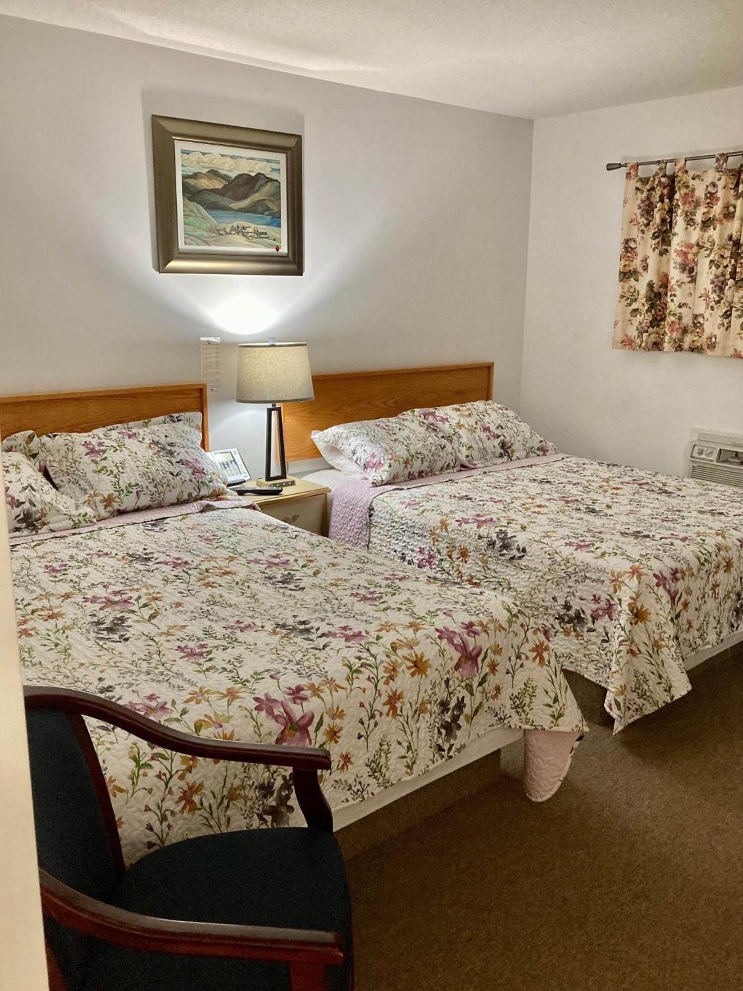 Motel 99 Grand Forks Ngoại thất bức ảnh