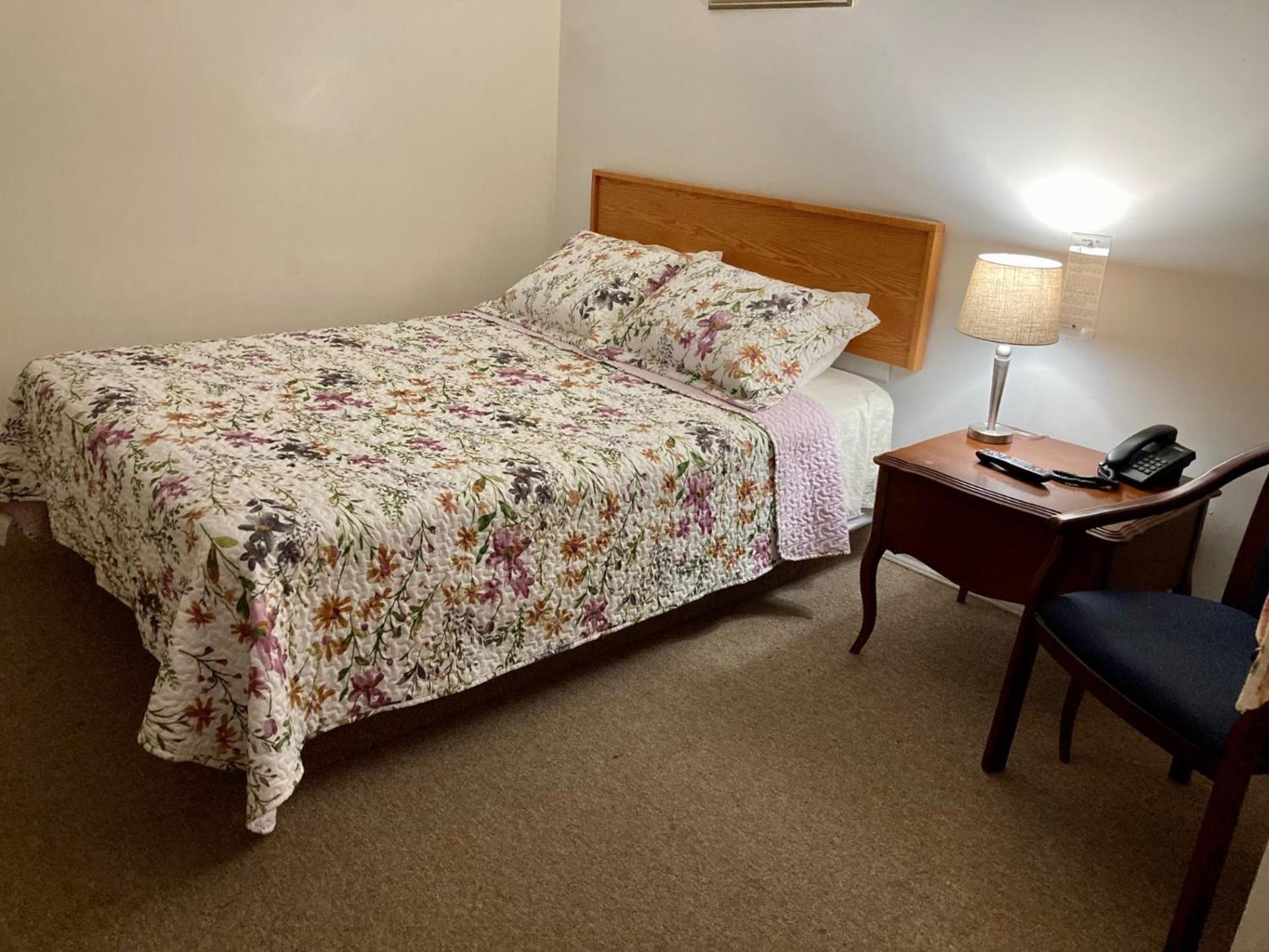 Motel 99 Grand Forks Ngoại thất bức ảnh