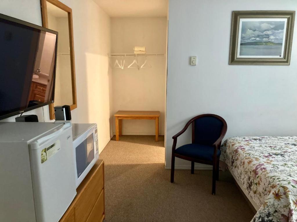 Motel 99 Grand Forks Ngoại thất bức ảnh